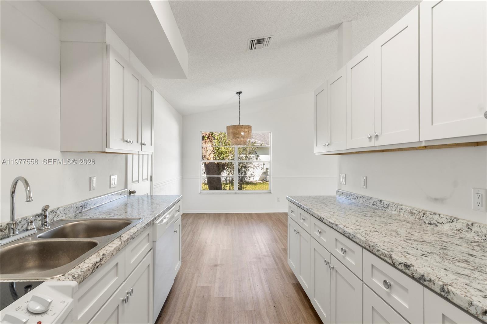 VERO BEACH HIGHLANDS UNIT - Residential