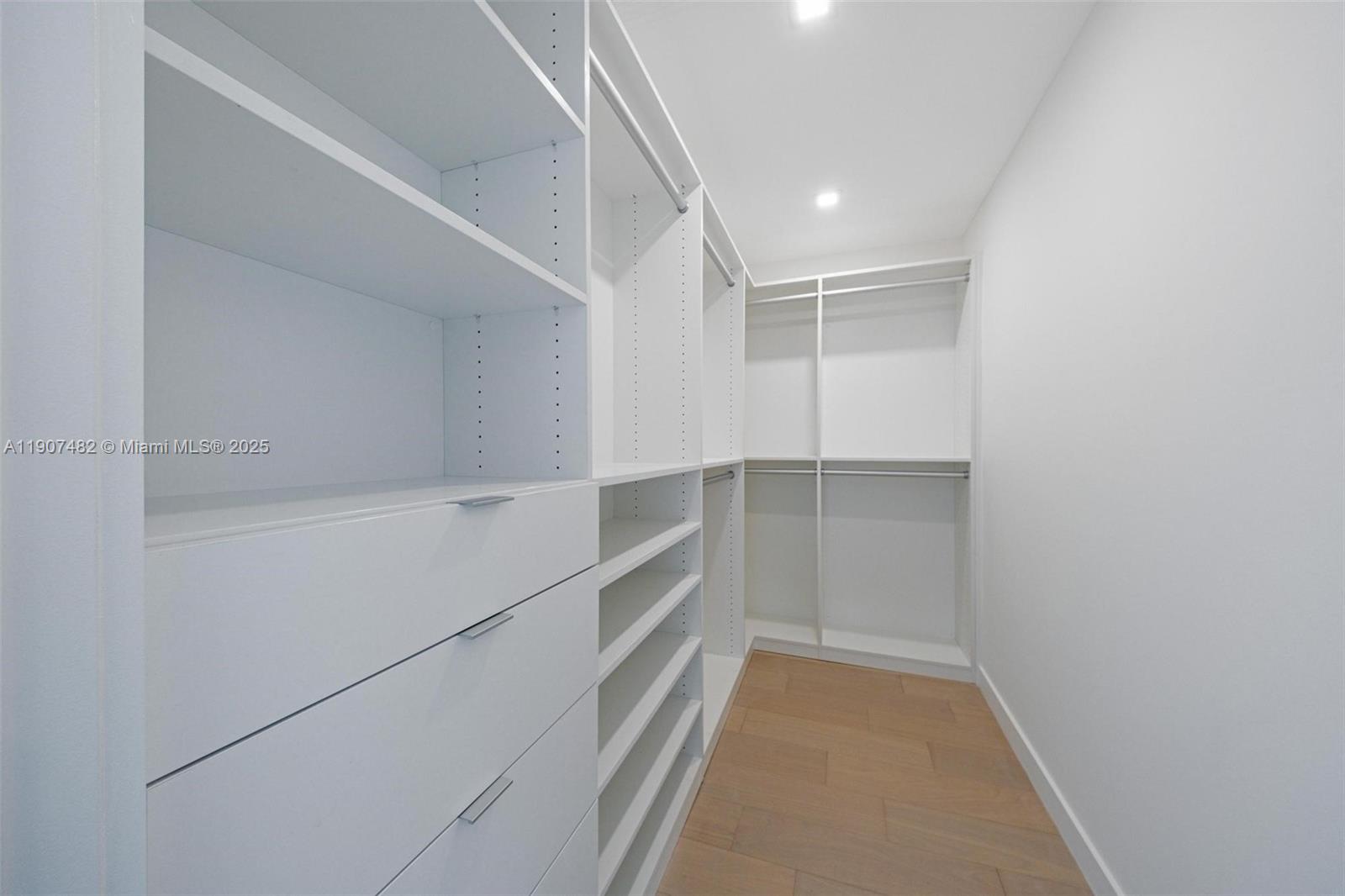 RIVIERA 1ST & 2ND ADDN AM - Residential Lease