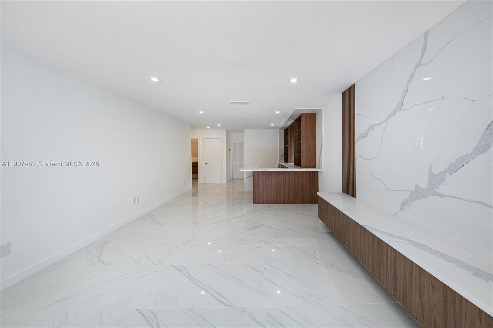 RIVIERA 1ST & 2ND ADDN AM - Residential Lease