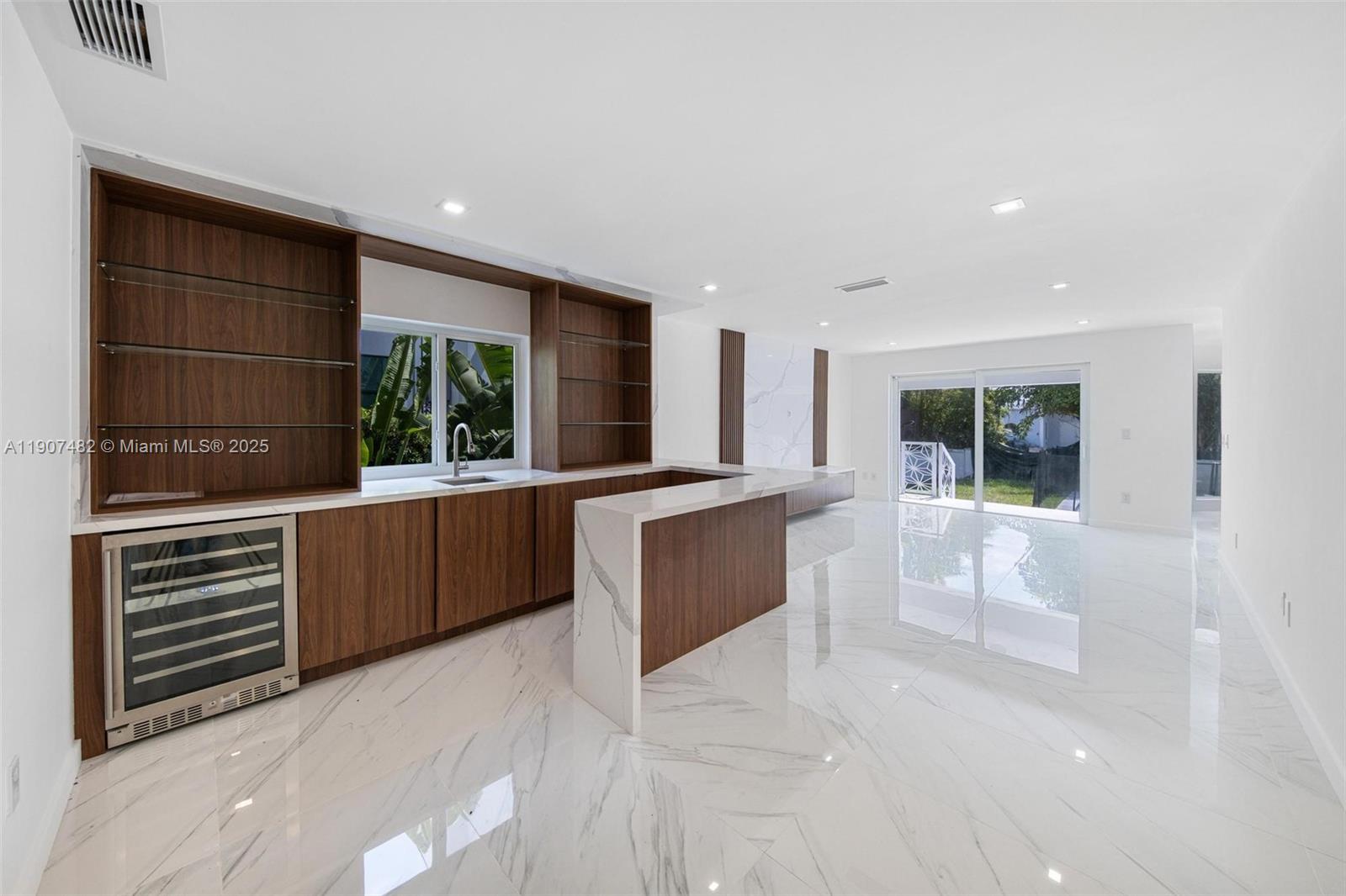 RIVIERA 1ST & 2ND ADDN AM - Residential Lease