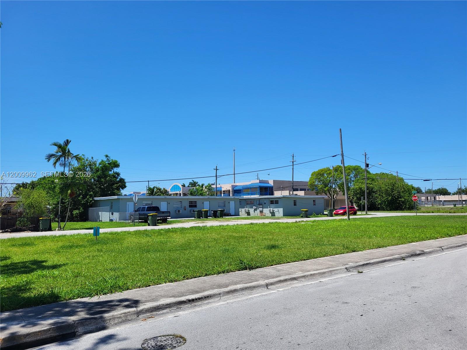 319-321 SW 6 Street