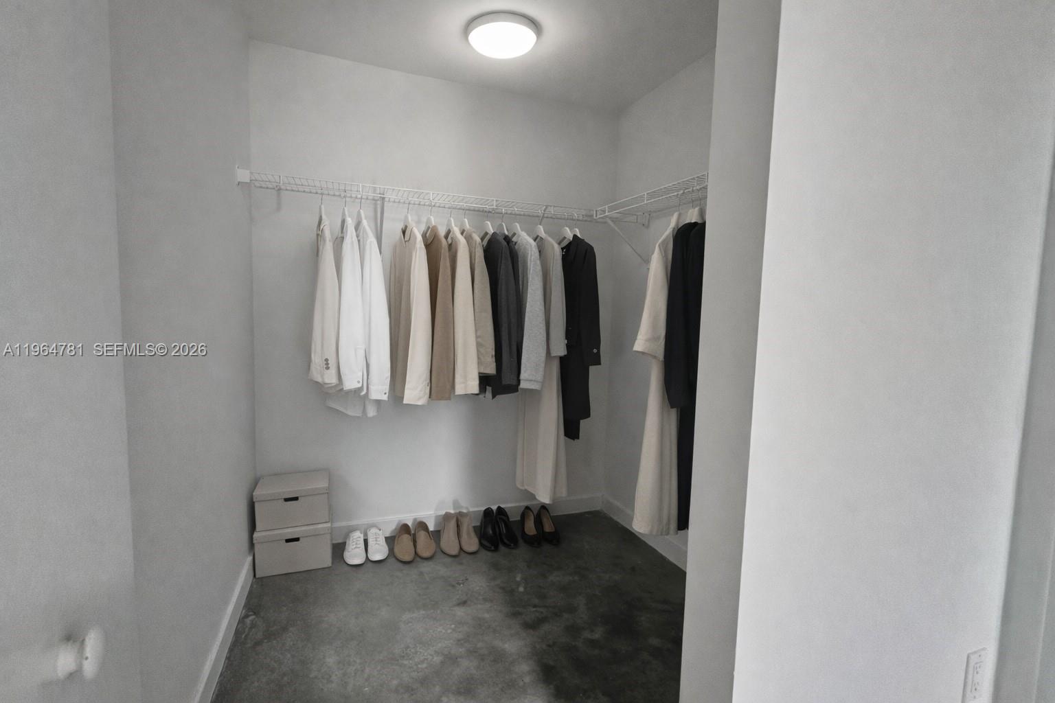 CENTRO CONDO - Residential