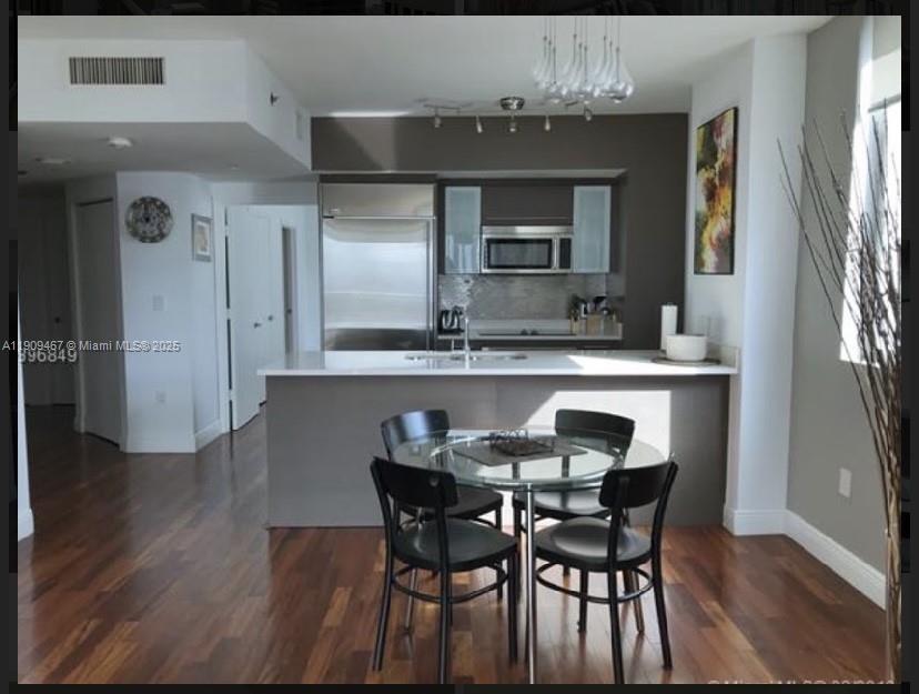 500 BRICKELL WEST CONDO - Residential Lease