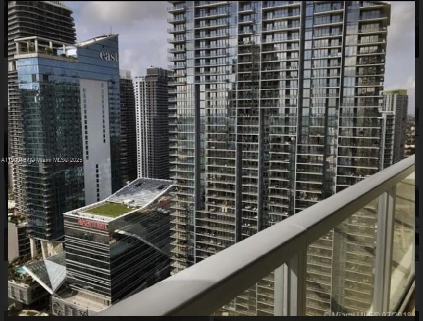 500 BRICKELL WEST CONDO - Residential Lease