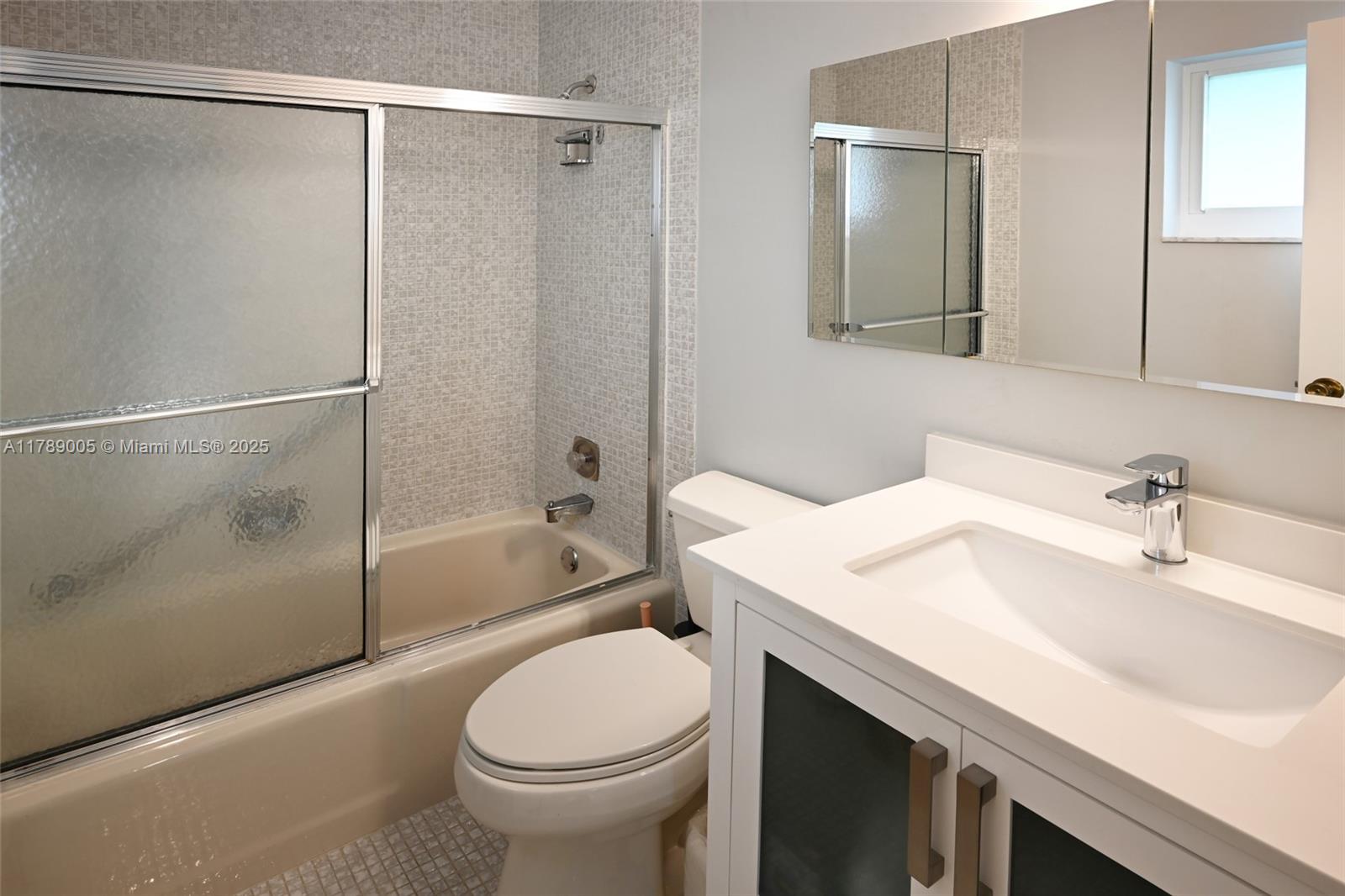 NO 81 PALM-AIRE COUNTRY C - Residential