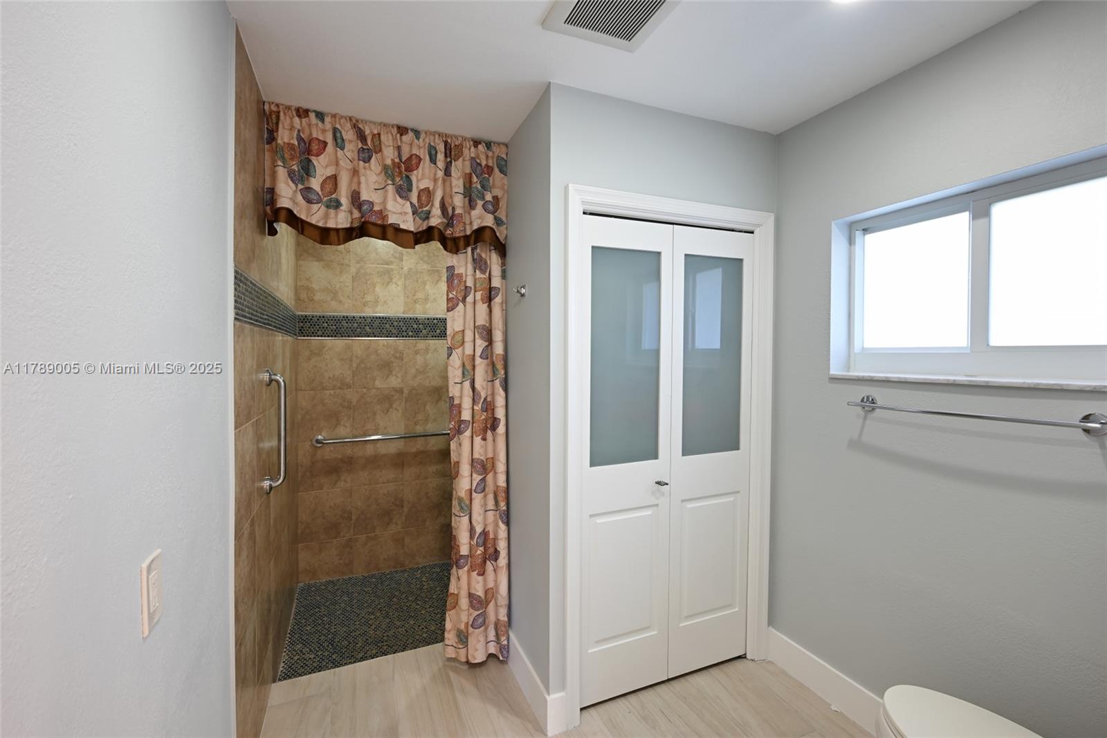 NO 81 PALM-AIRE COUNTRY C - Residential