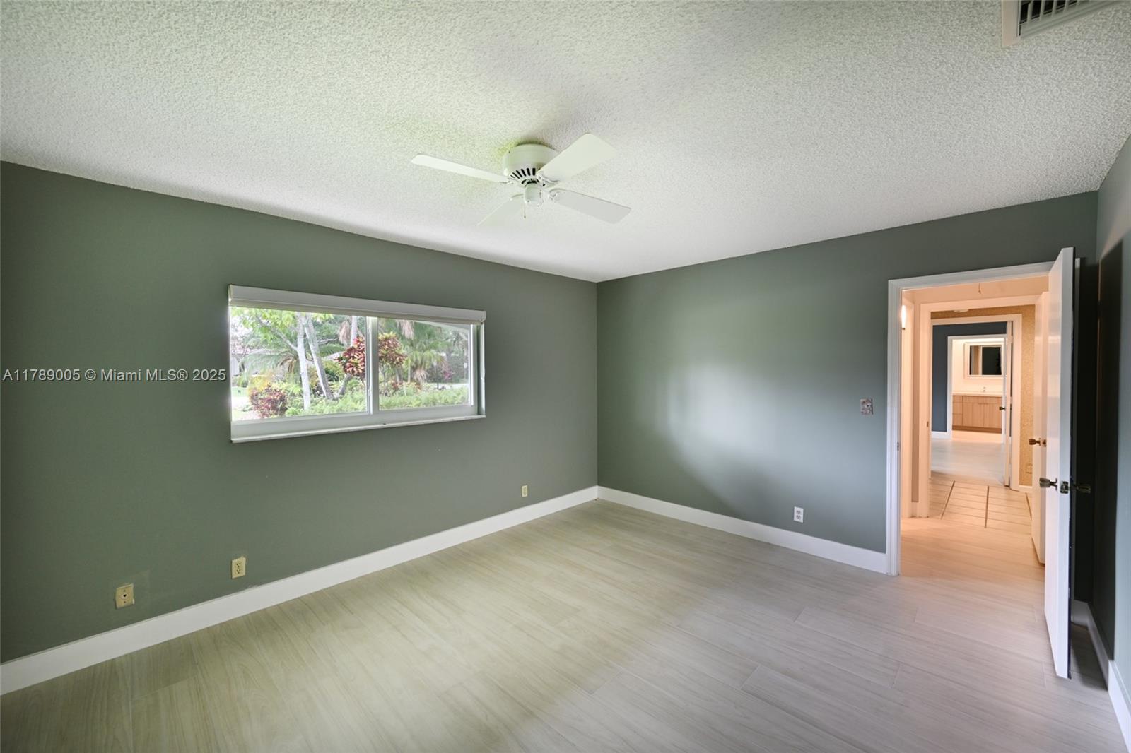 NO 81 PALM-AIRE COUNTRY C - Residential