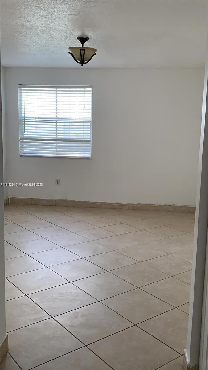 THE GREENS AT DORAL - Residential Lease