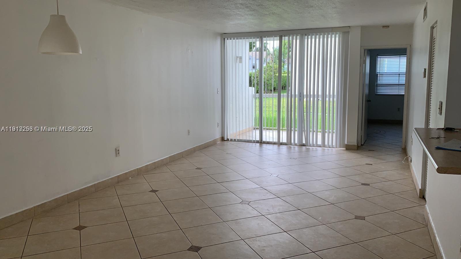 THE GREENS AT DORAL - Residential Lease