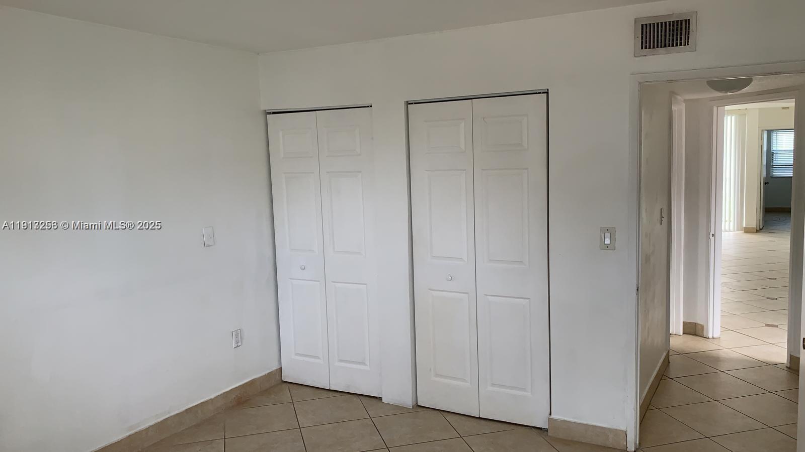 THE GREENS AT DORAL - Residential Lease