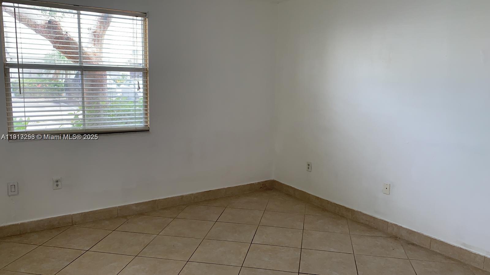 THE GREENS AT DORAL - Residential Lease