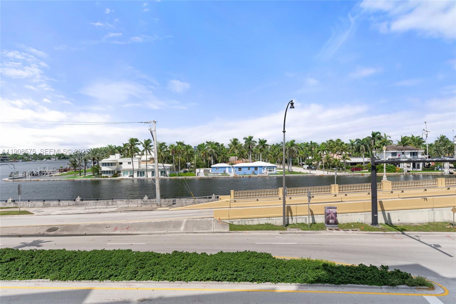 VICTORIA TOWERS CONDO - Residential