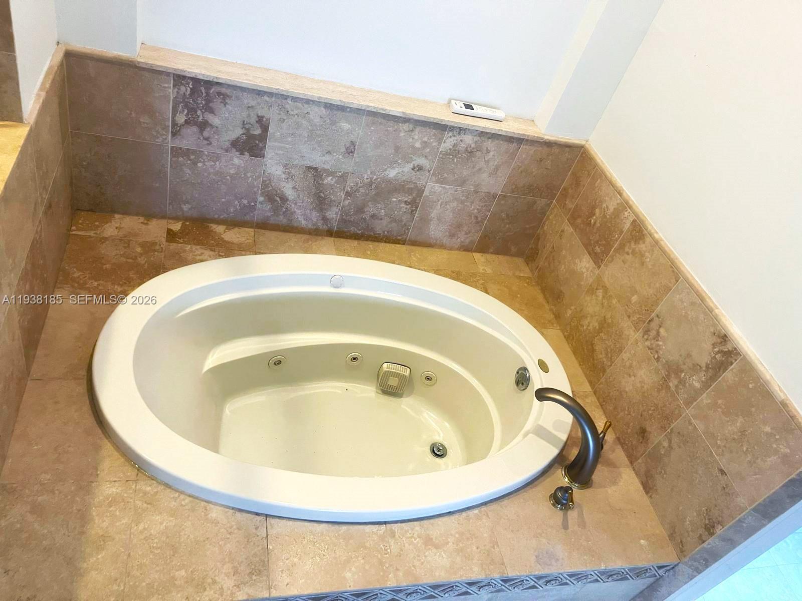 FAIRWAYS AT KEYS GATE - Residential