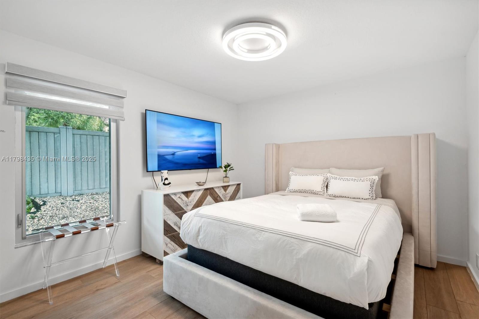 WATERWAY MANOR - Residential Lease