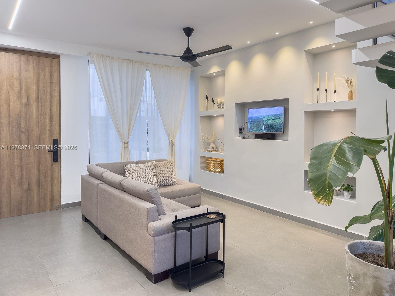 150 Manantial Mercededs