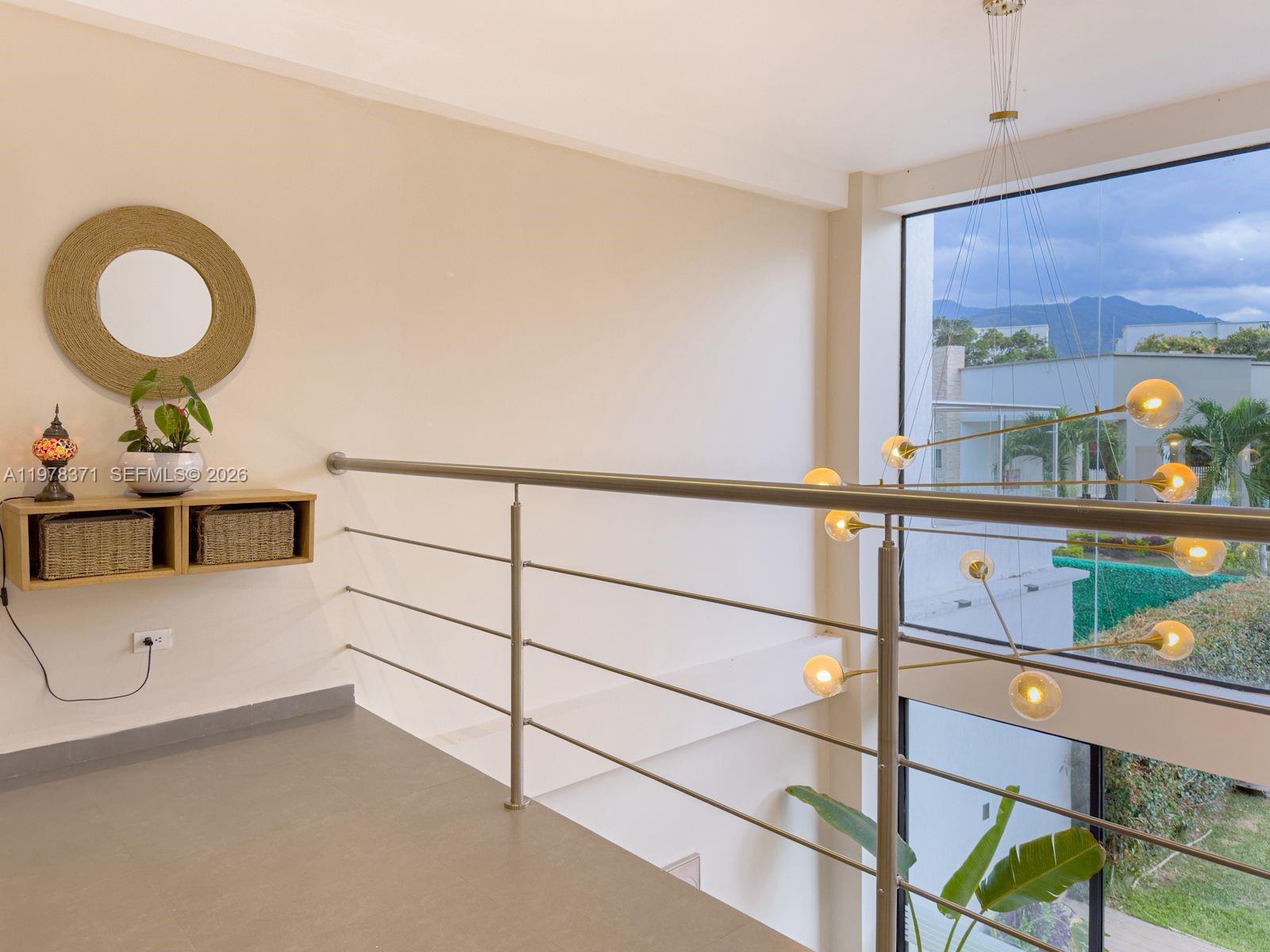 150 Manantial Mercededs