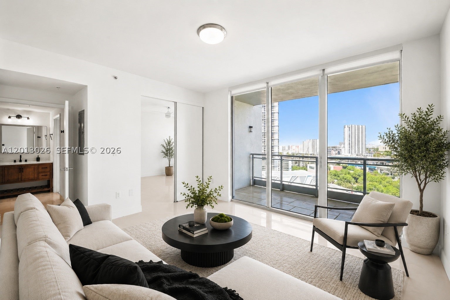 90 SW 3rd St 1608