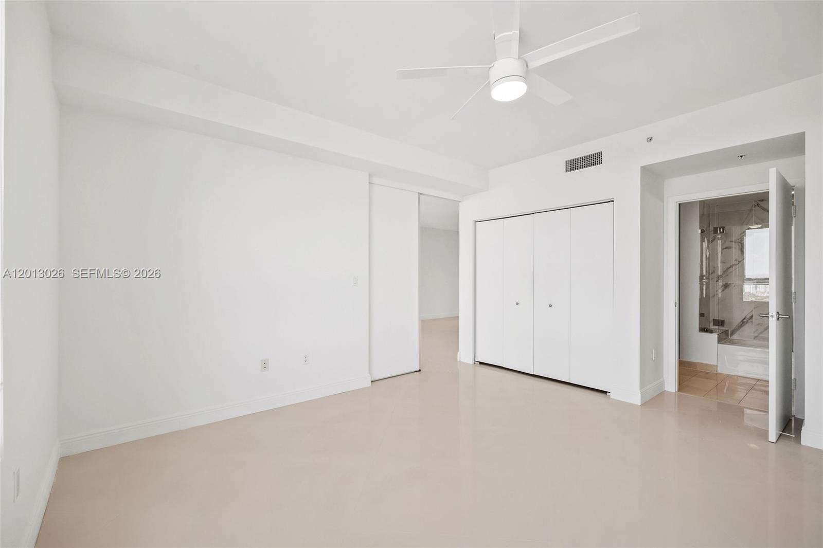 IVY CONDO - Residential