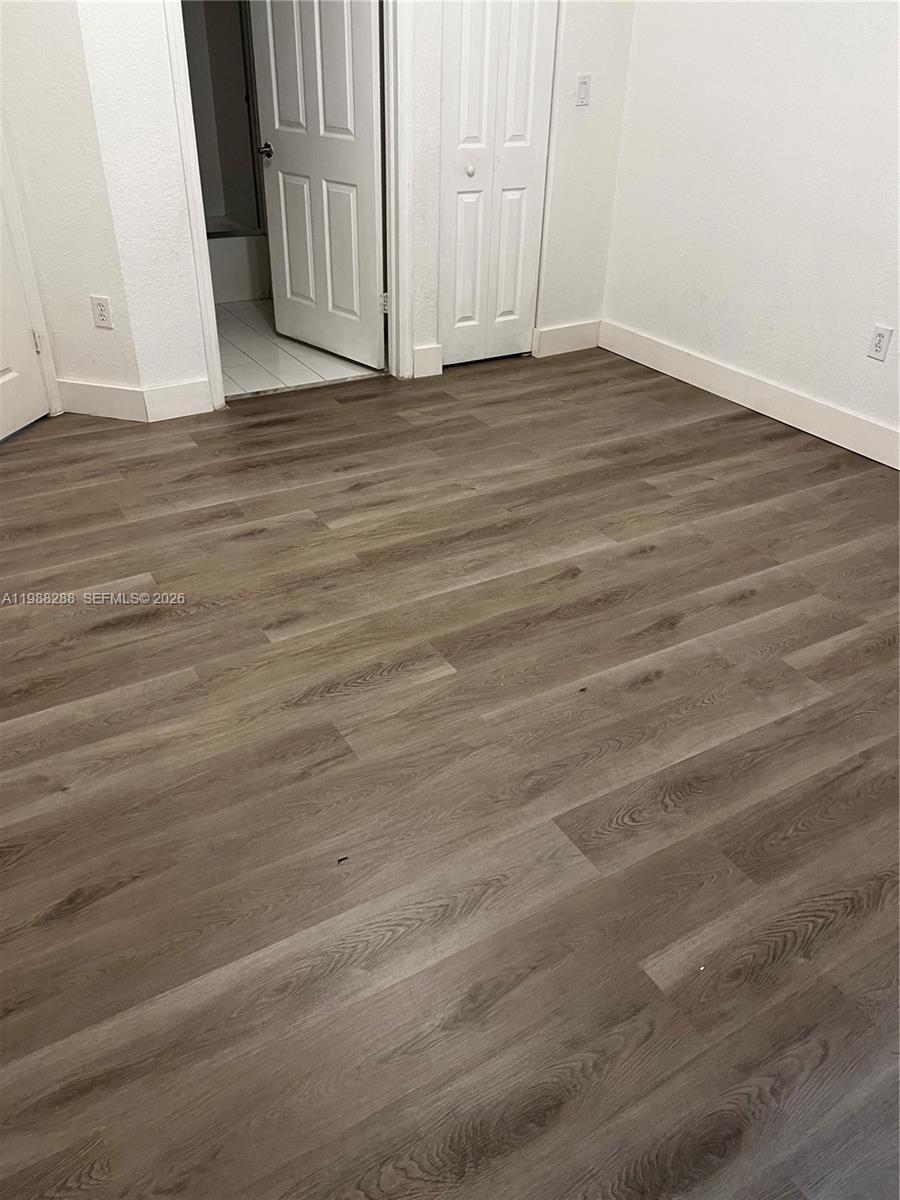 LAS BRISAS AT DORAL CONDO - Residential Lease