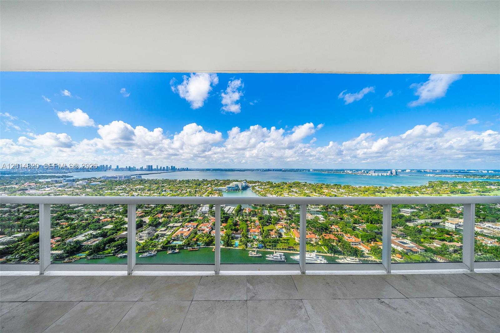 GREEN DIAMOND CONDO - Residential Lease