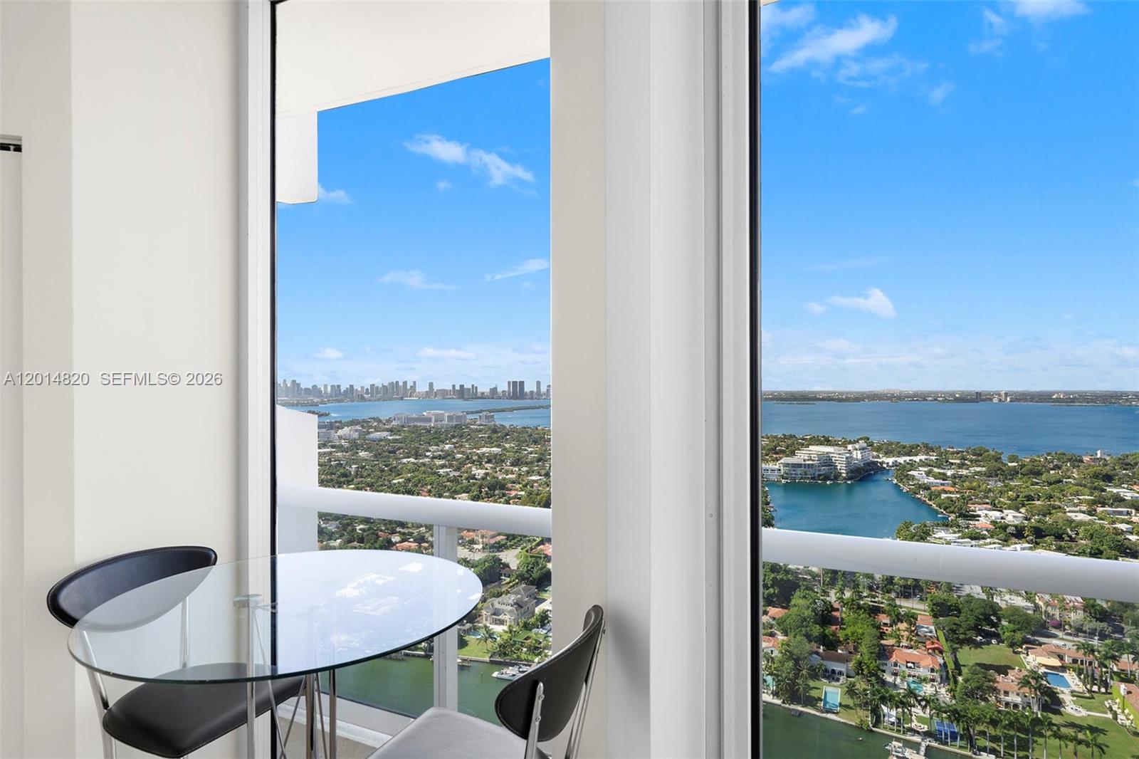 GREEN DIAMOND CONDO - Residential Lease
