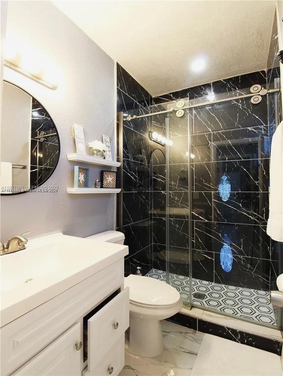 BROWARD MANOR OF HOLLYWOO - Residential