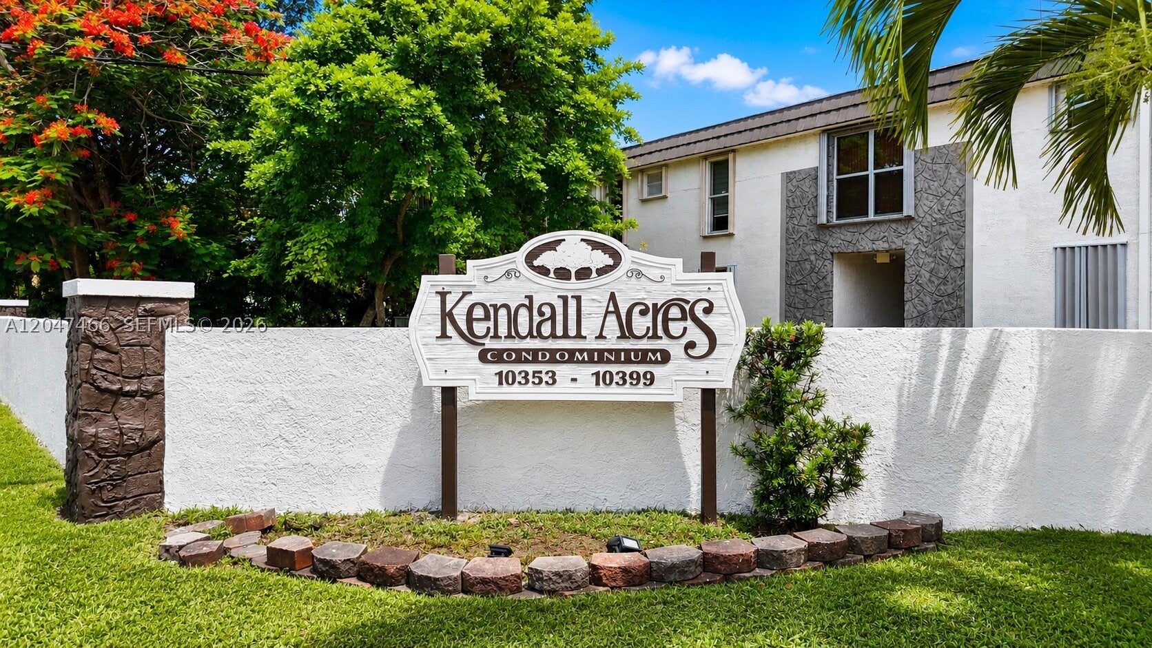 10381 N Kendall Dr M8