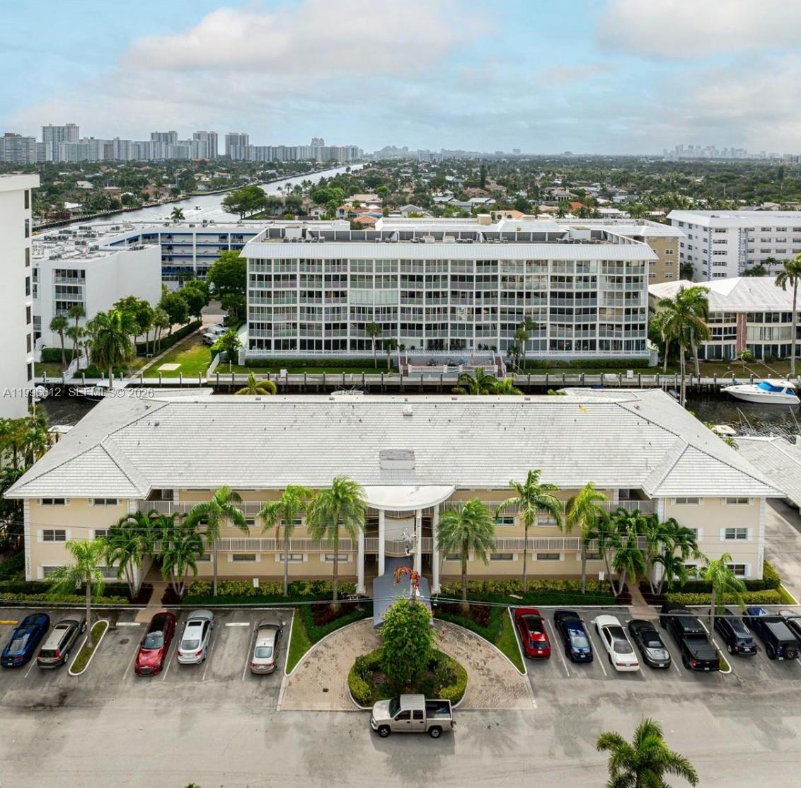 WILLIAMSBURG CONDO - Residential