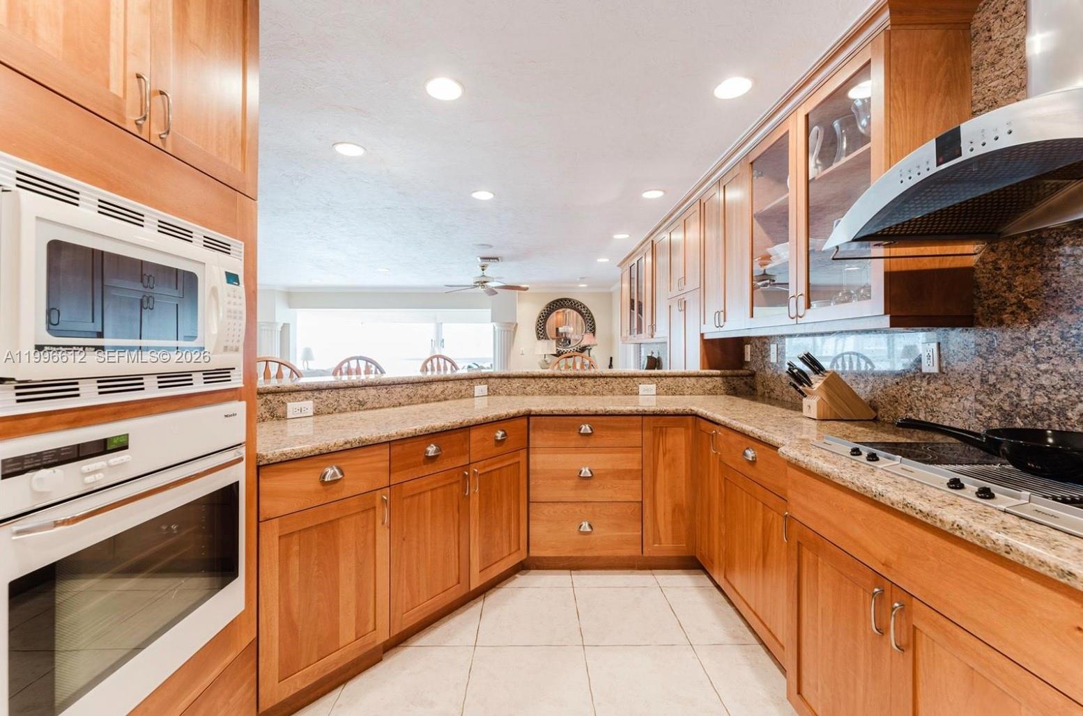 WILLIAMSBURG CONDO - Residential