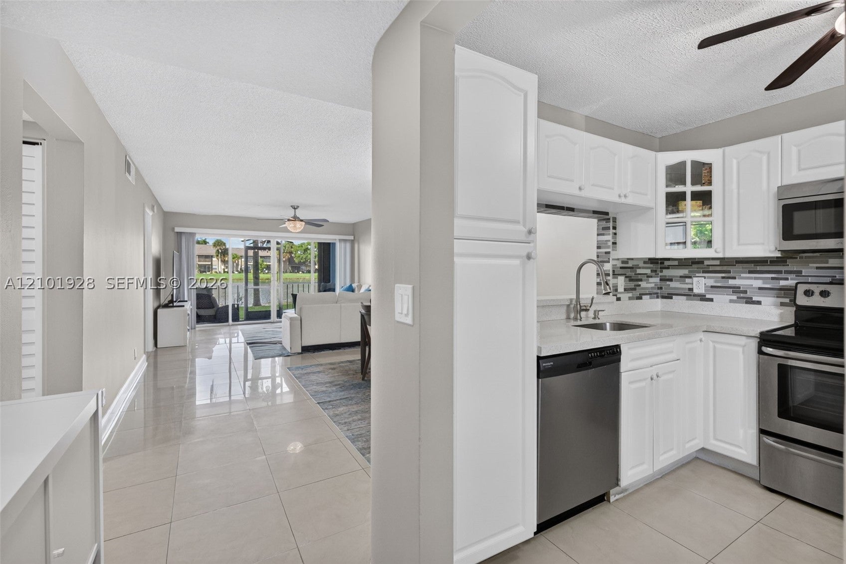 4025 N Nob Hill Rd 107