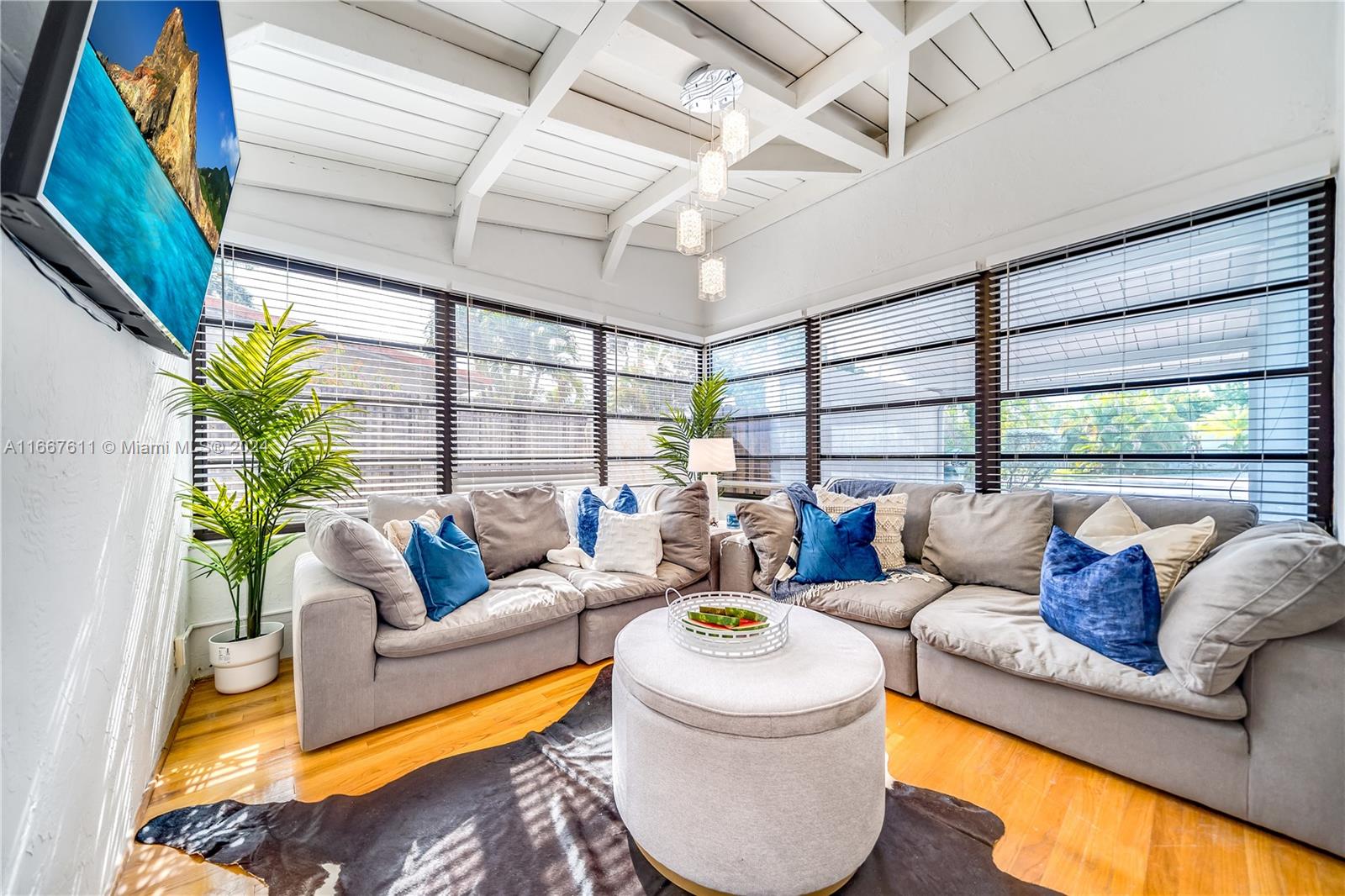 OAKLAND HEIGHTS - Residential