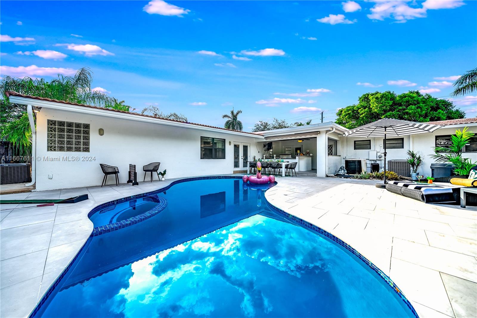 OAKLAND HEIGHTS - Residential