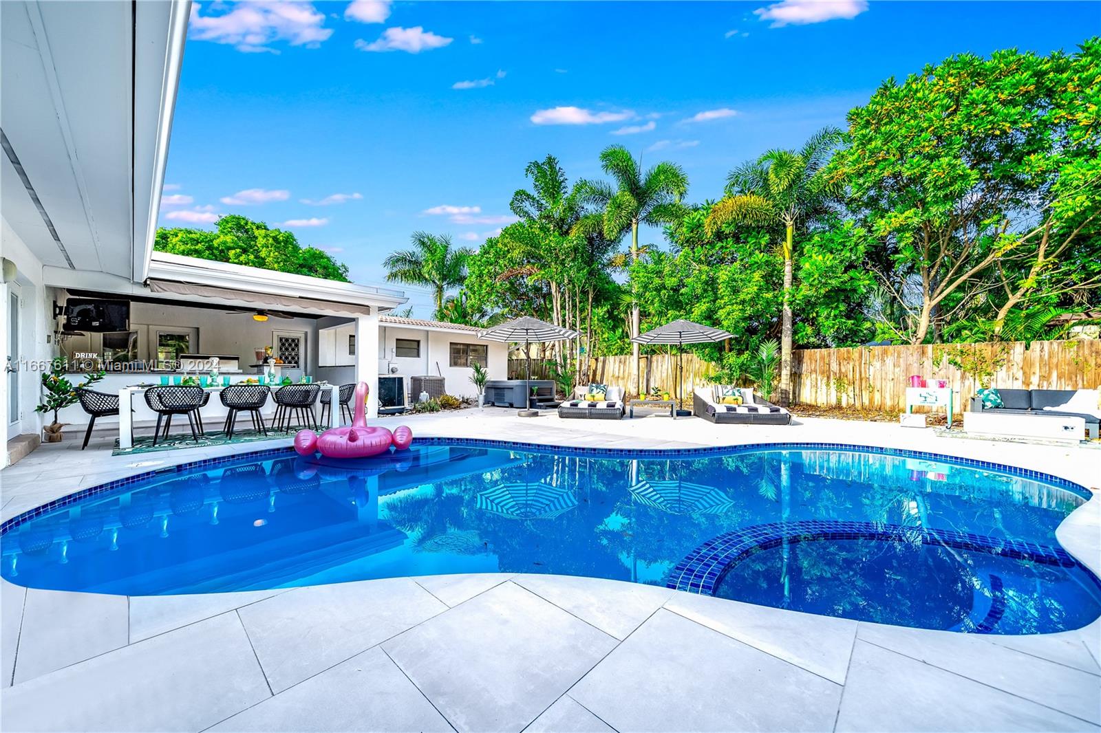OAKLAND HEIGHTS - Residential