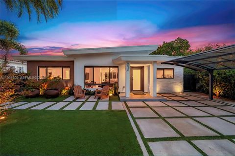 8030 Noremac Ave N/A Miami Beach FL 33141