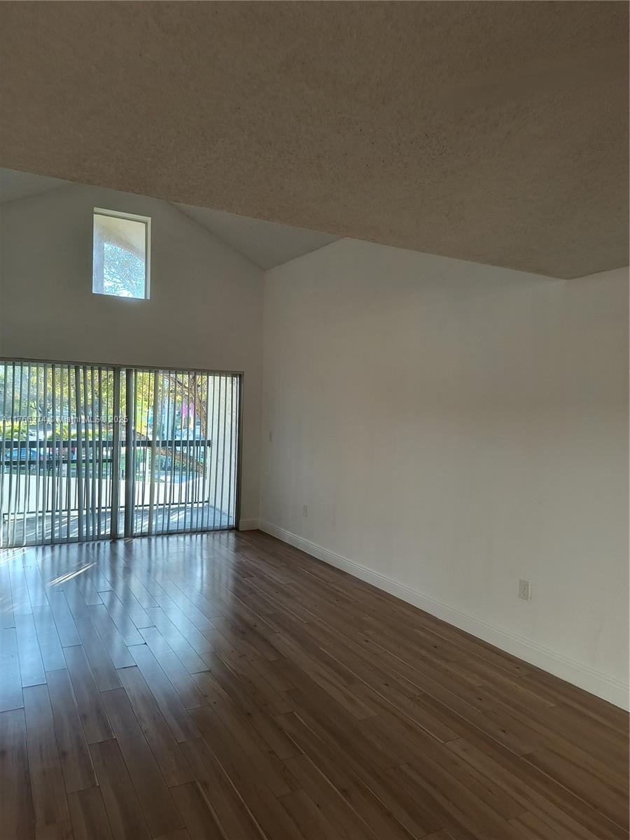 Rental Property at 6296 Nw 186th St 202, Hialeah, Miami-Dade County, Florida - Bedrooms: 1 
Bathrooms: 1  - $1,800 MO.
