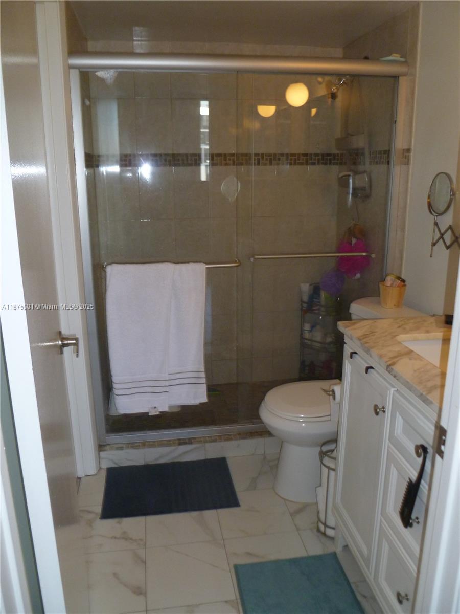 BRICKELL KEY II CONDO - Residential