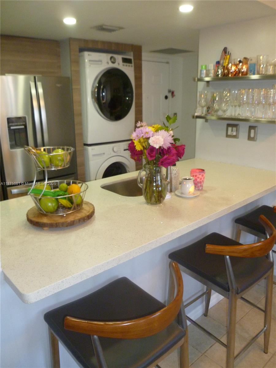 BRICKELL KEY II CONDO - Residential