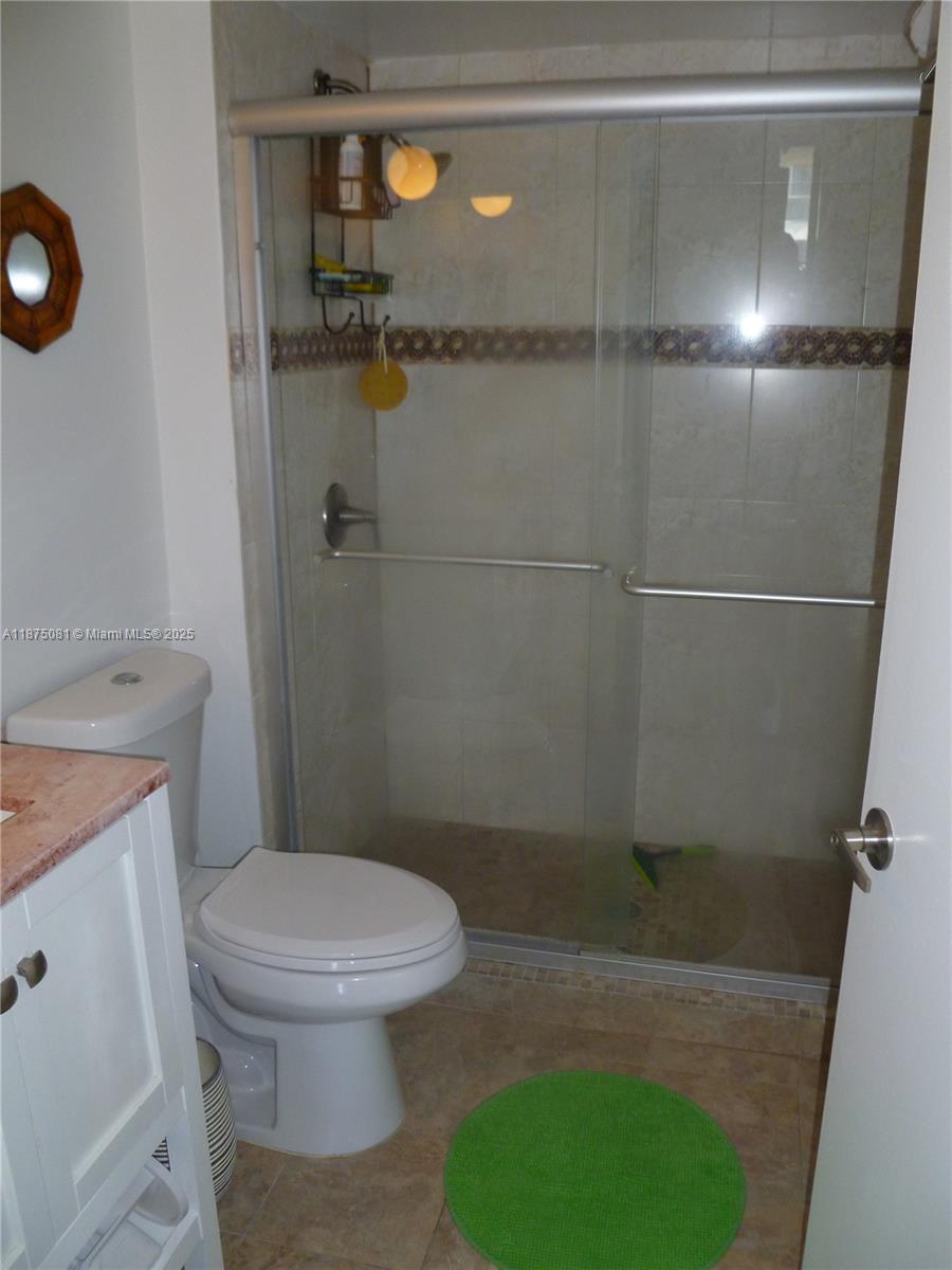 BRICKELL KEY II CONDO - Residential