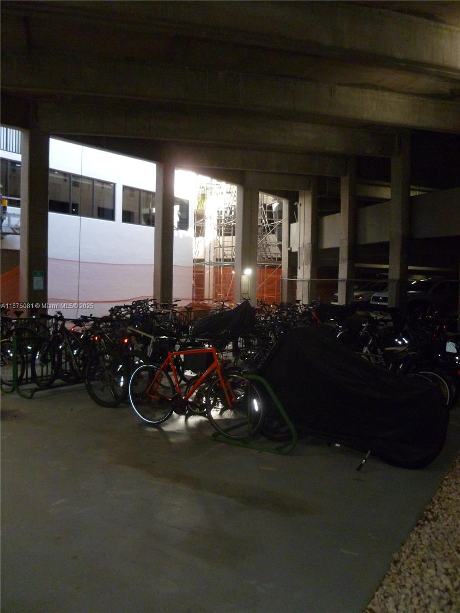 BRICKELL KEY II CONDO - Residential