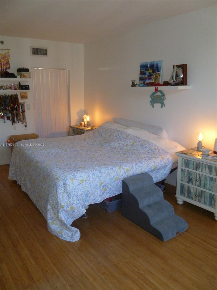 BRICKELL KEY II CONDO - Residential