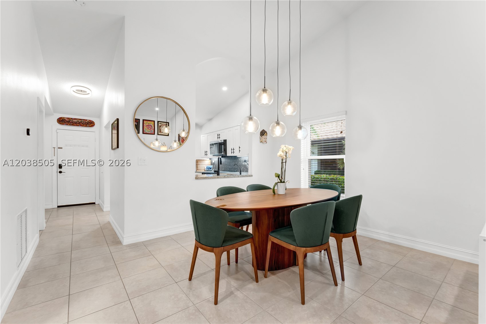 3218 S Carambola Cir S