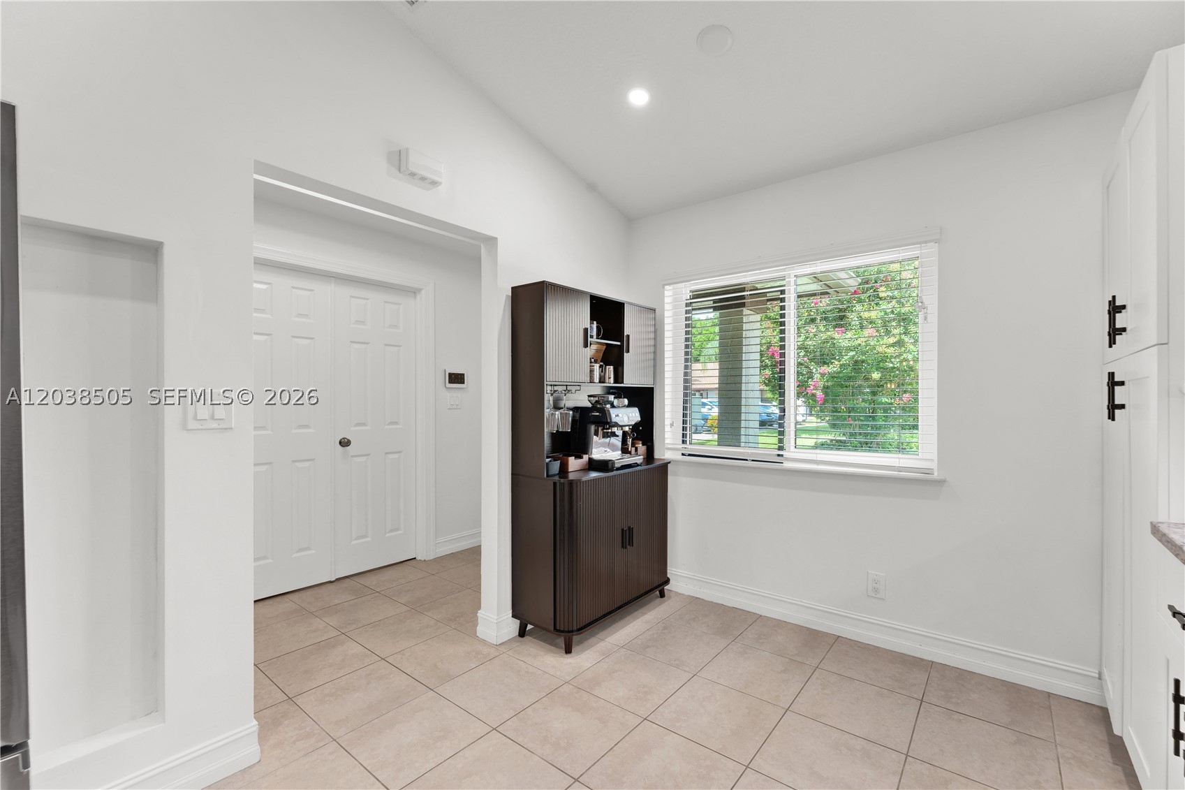3218 S Carambola Cir S