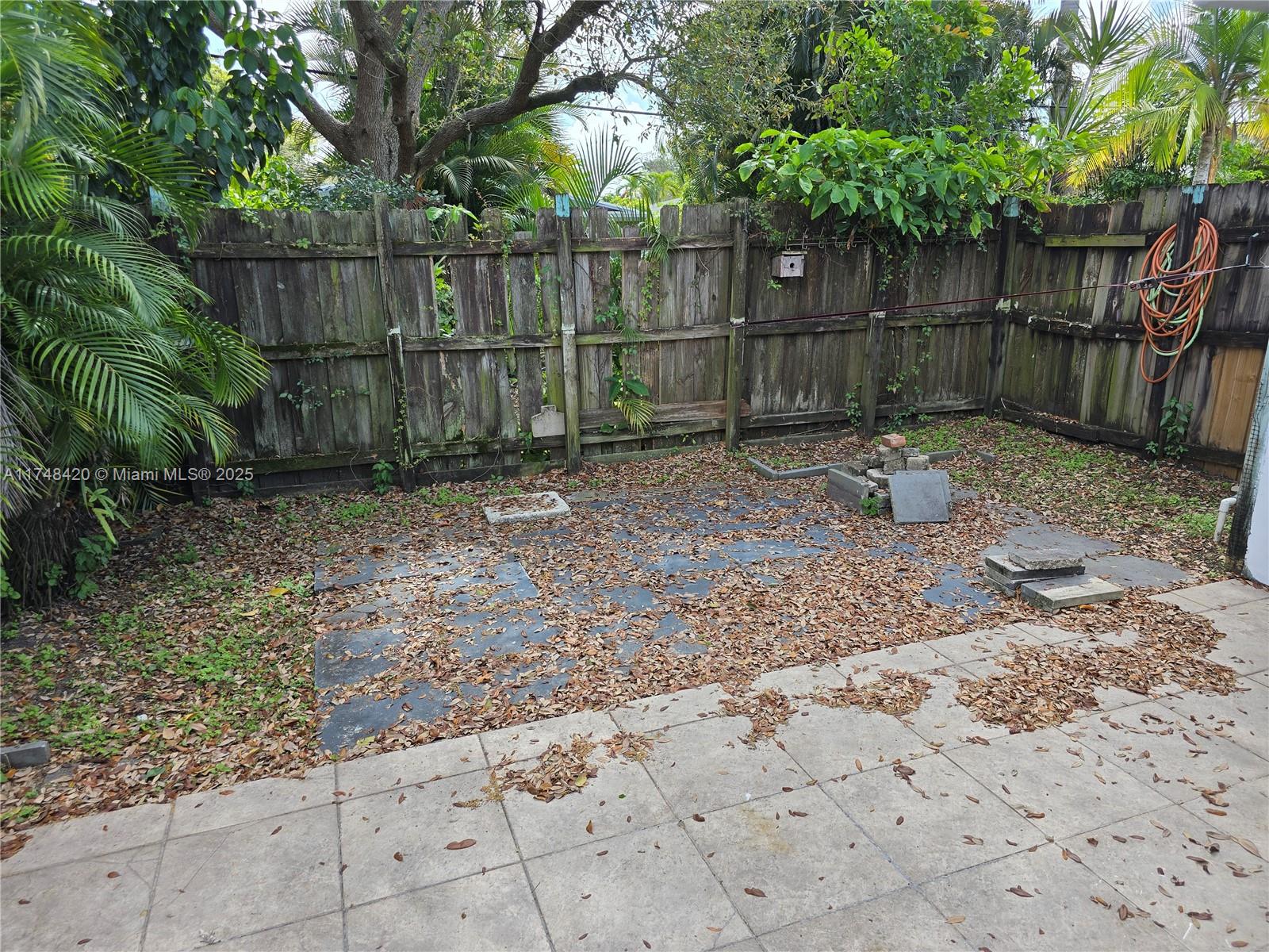 ISLAND VIEW - Residential Lease