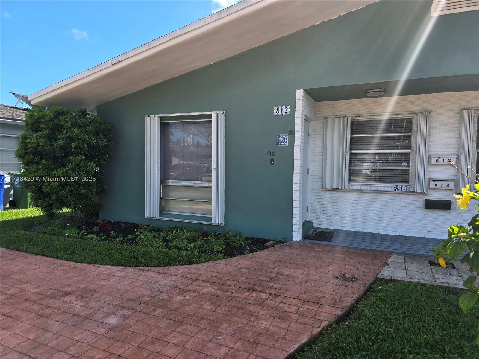 ISLAND VIEW - Residential Lease