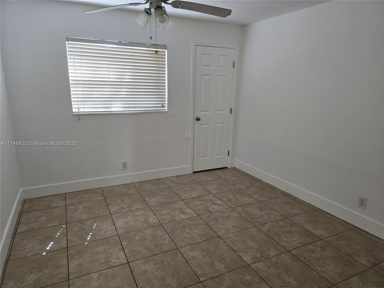 ISLAND VIEW - Residential Lease