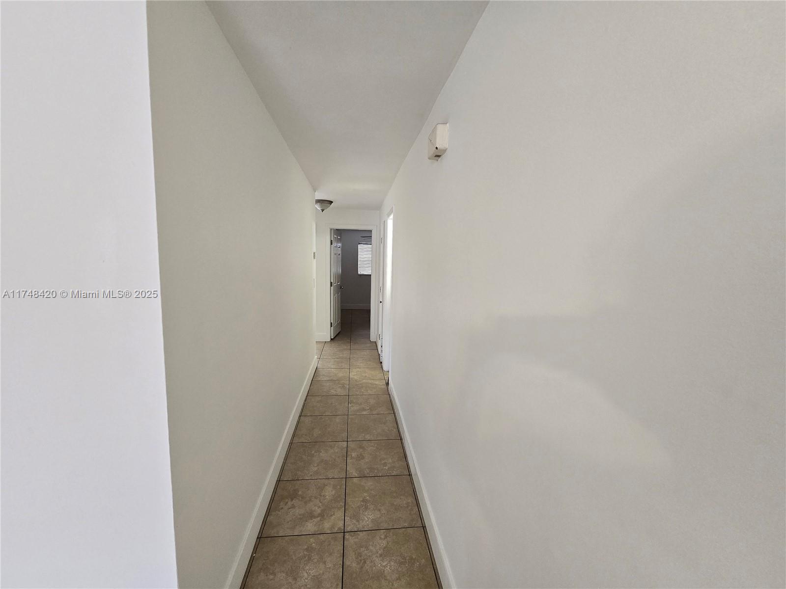 ISLAND VIEW - Residential Lease