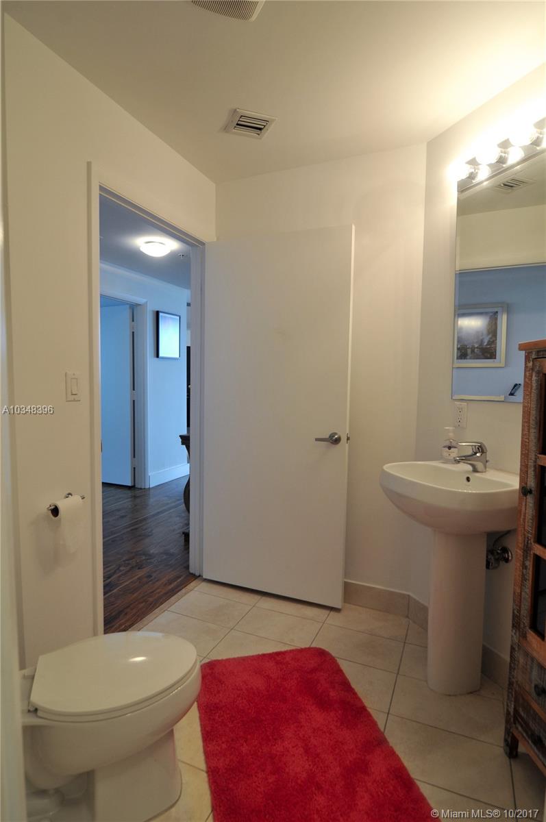 QUANTUM ON THE BAY CONDO - Residential Lease