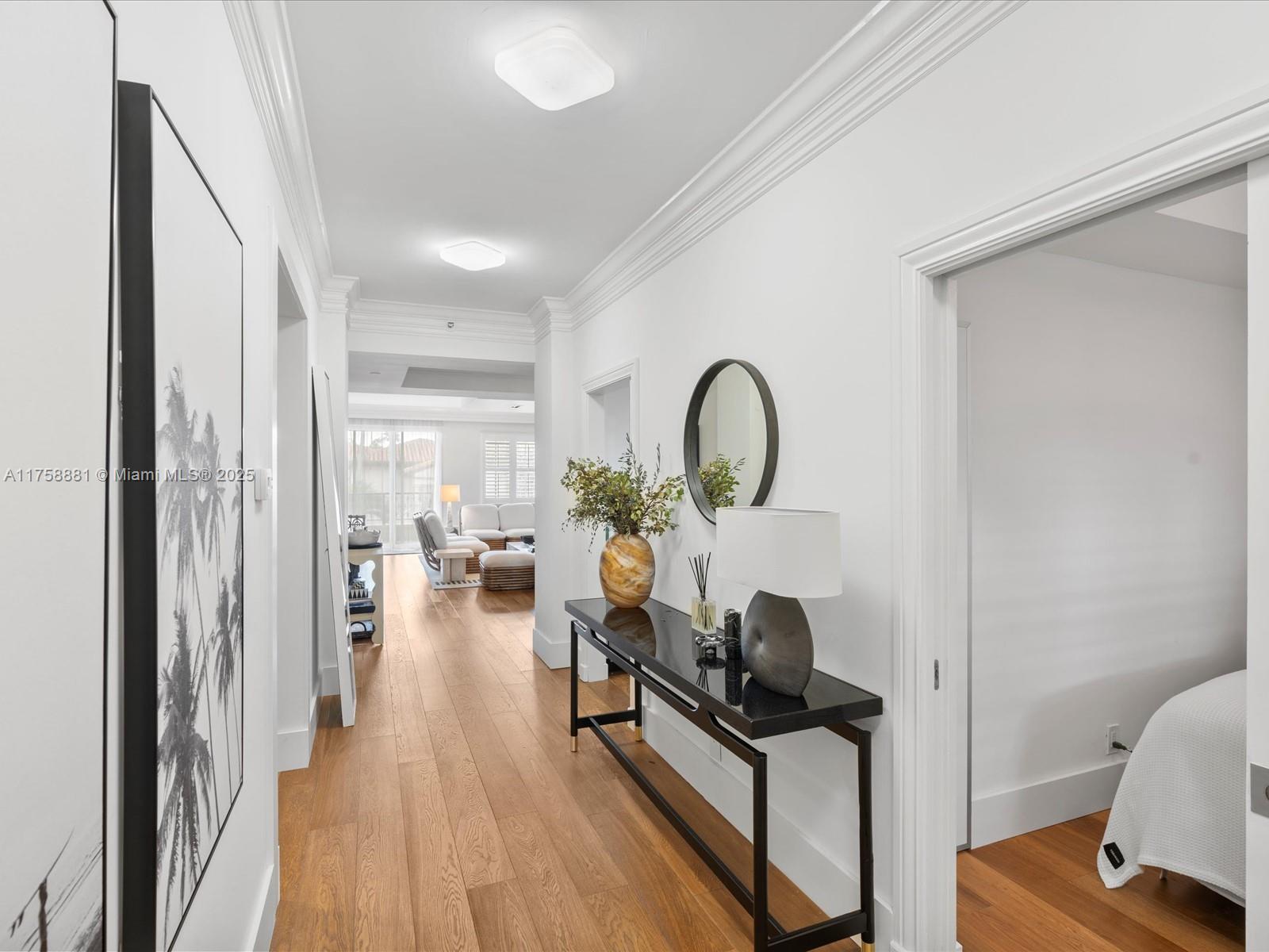 SEASIDE CONDO - Residential