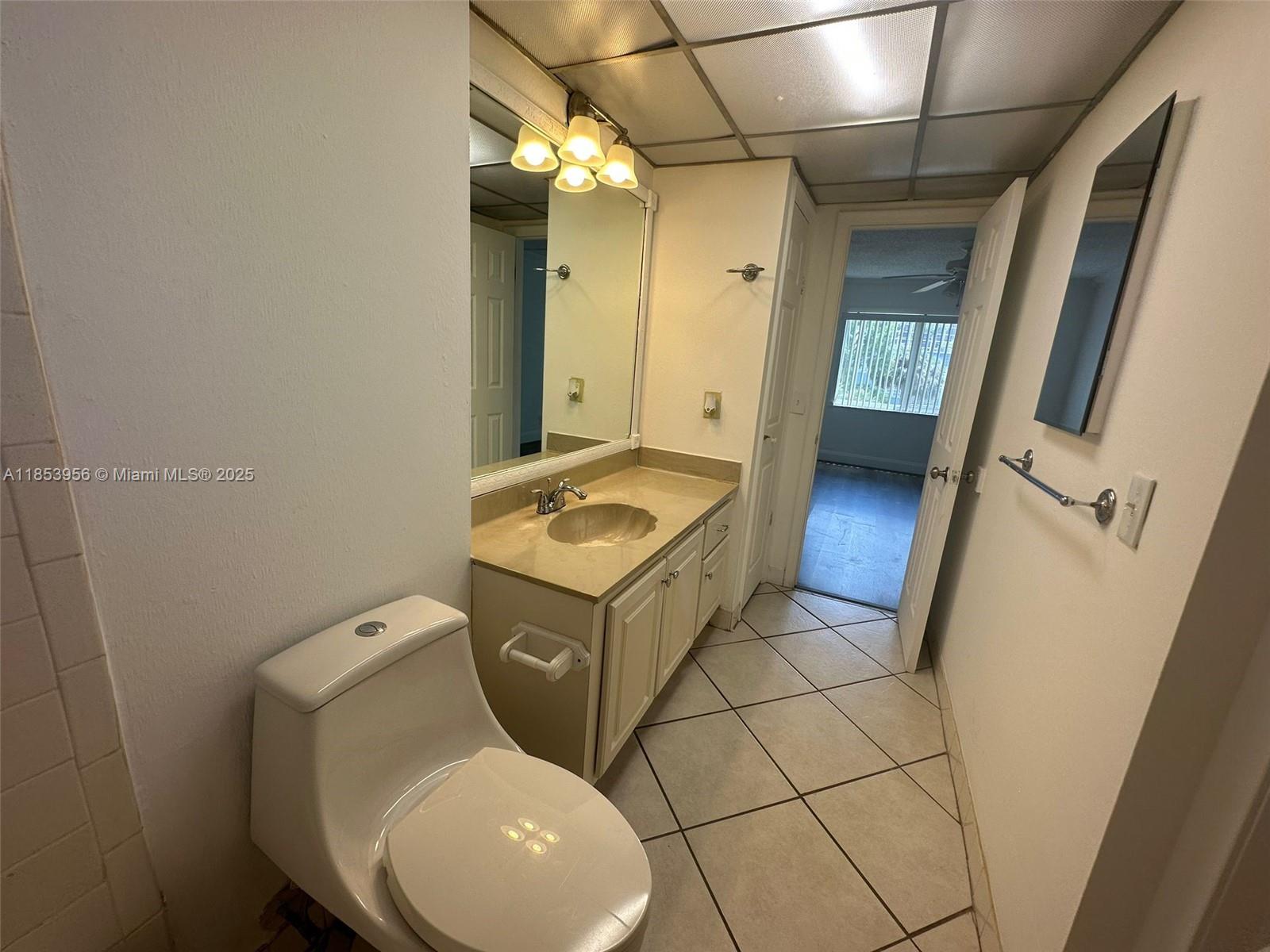 JAMESTOWN CONDO - Residential