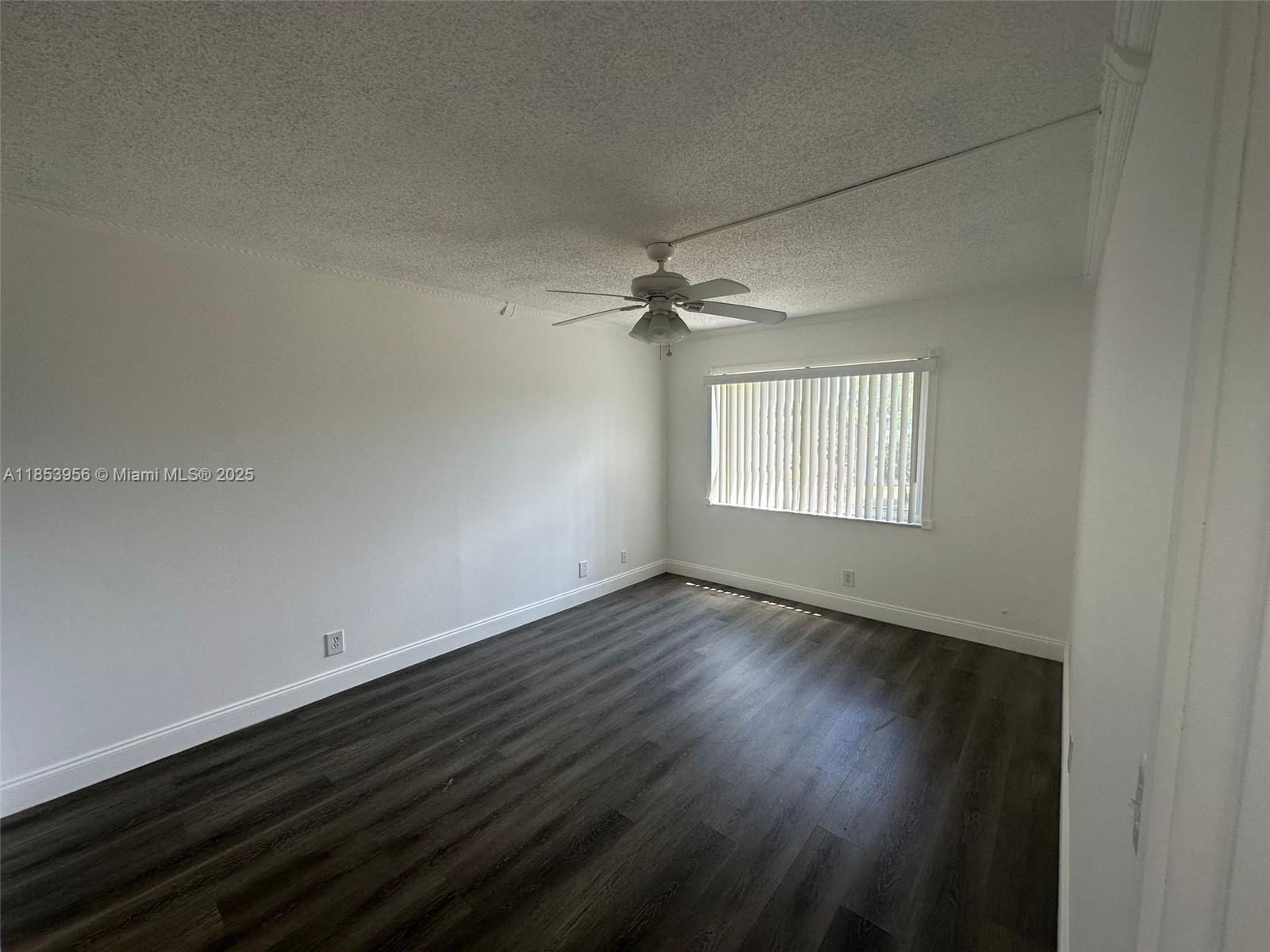 JAMESTOWN CONDO - Residential
